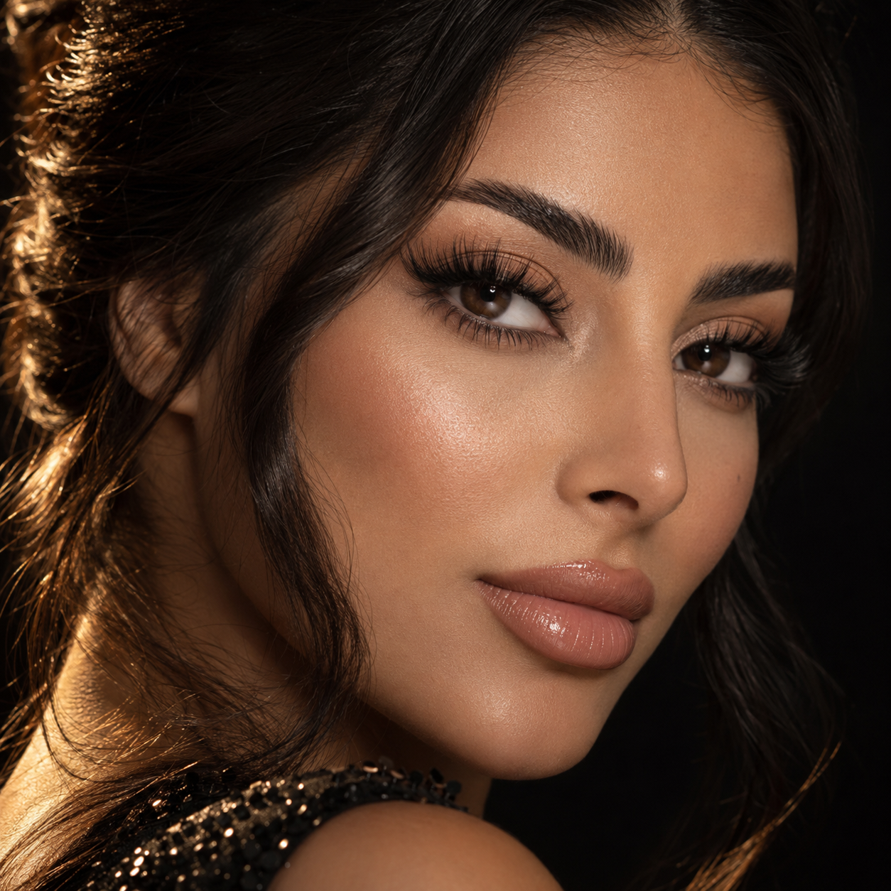 Turkish textured eyelash extensions